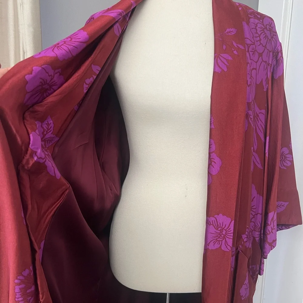 Zara Floral Kimono with Purple Accents - Picture 6 of 11